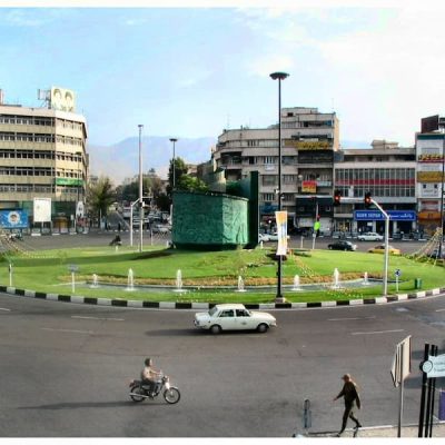 خیابان-انقلاب-–-تهران