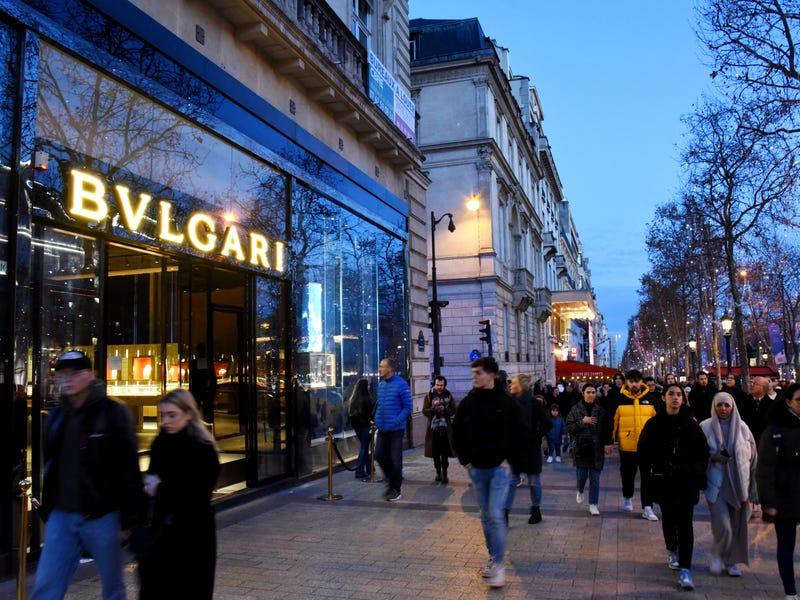 خیابان-شانزه‌لیزه-–-Avenue-des-Champs-Elysees-–-Champs-Elysees-Avenue-–-پاریس-–-Ile-de-France-4
