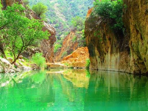 دریاچه-طشک-–-شهرستان-بختگان