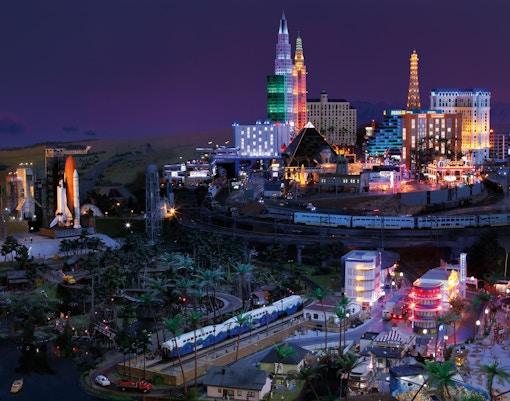 دنیای-مینیاتوری-هامبورگ-–-Miniatur-Wunderland-–-Miniatur-Wunderland-3