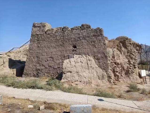 دژ-رشکان-–-شهر-ری