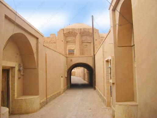 راهنمای-جامع-سفر-یک‌روزه-به-شهرستان-اشکذر؛-جاذبه‌های-تاریخی،-روستاهای-دیدنی-و-تجربه-زندگی-در-حاشیه-کویر