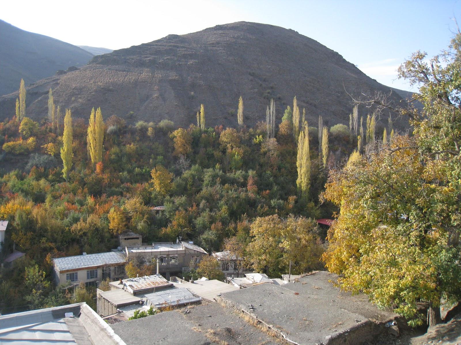 روستای-زشک-مشهد-کجاست؟-معرفی-جاهای-دیدنی،-چشمه-ها،-باغ-های-میوه-و-مسیر-سفر-به-ییلاق-بینالود