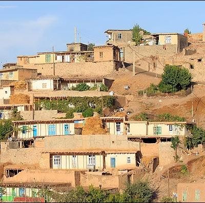 روستای-کزج-خلخال-کجاست-؟-جاهای-دیدنی-،-معماری-پلکانی-،-رودخانه-قزل-اوزن-و-راهنمای-سفر-1