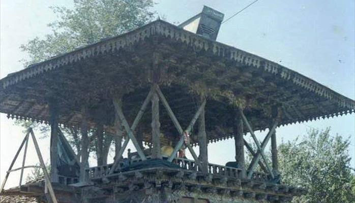سقانفار-تاریخی-پهناجی-–-روستای-پهناجی-–-سیمرغ