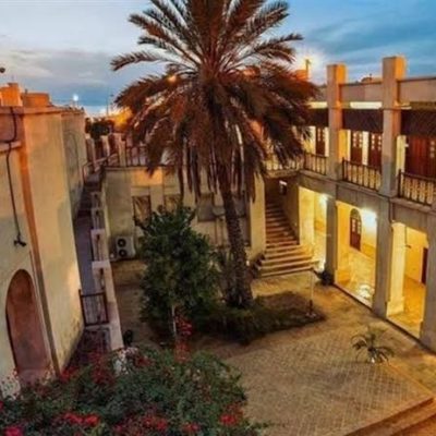 عمارت-طبیب-–-بوشهر