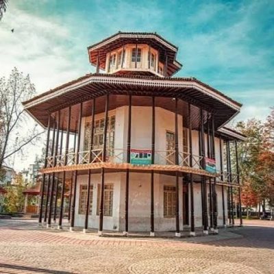عمارت-کلاه‌فرنگی-–-رشت