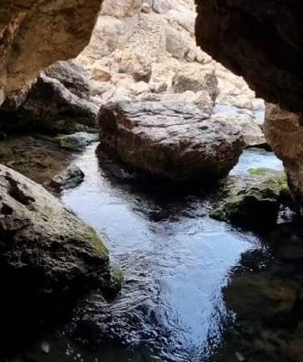 غار-سراب-–-روستای-امیدآباد-–-فارسان