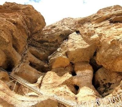 غار-و-مجموعه-تاریخی-کرفتو-–-دیواندره