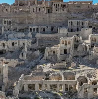 قلعه-تاریخی-ایزدخواست-–-شهر-ایزدخواست-–-آباده