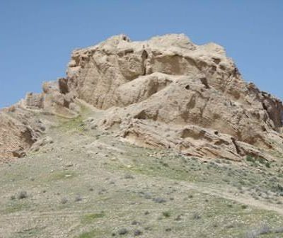 قلعه-تاریخی-پرویزه-پَروِدَ-–-اوز