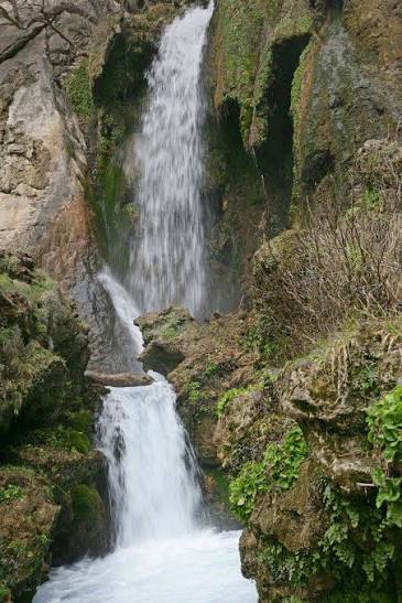 مجموعه-آبشارهای-آتشگاه-–-روستای-آتشگاه-–-لردگان