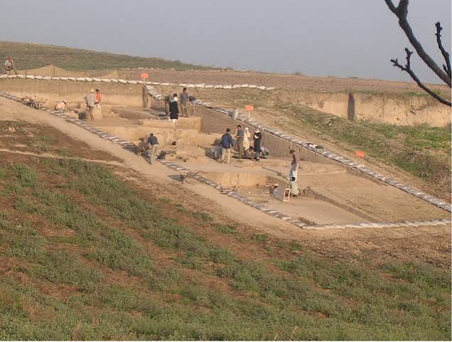 محوطه-باستانی-گوهر-تپه-–-رستمکلا-–-بهشهر