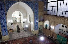 مسجد-امیرالمؤمنین-زارچ-در-محله-سرده-–-زارچ