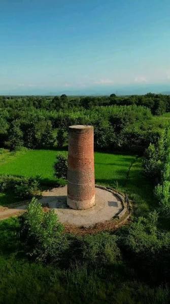 مناره-آجری-گسکر-مناره-بازار-–-مناره-بازار-–-صومعه‌سرا
