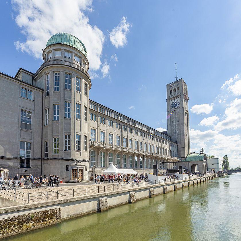 موزه-آلمان-–-Deutsches-Museum-–-German-Museum
