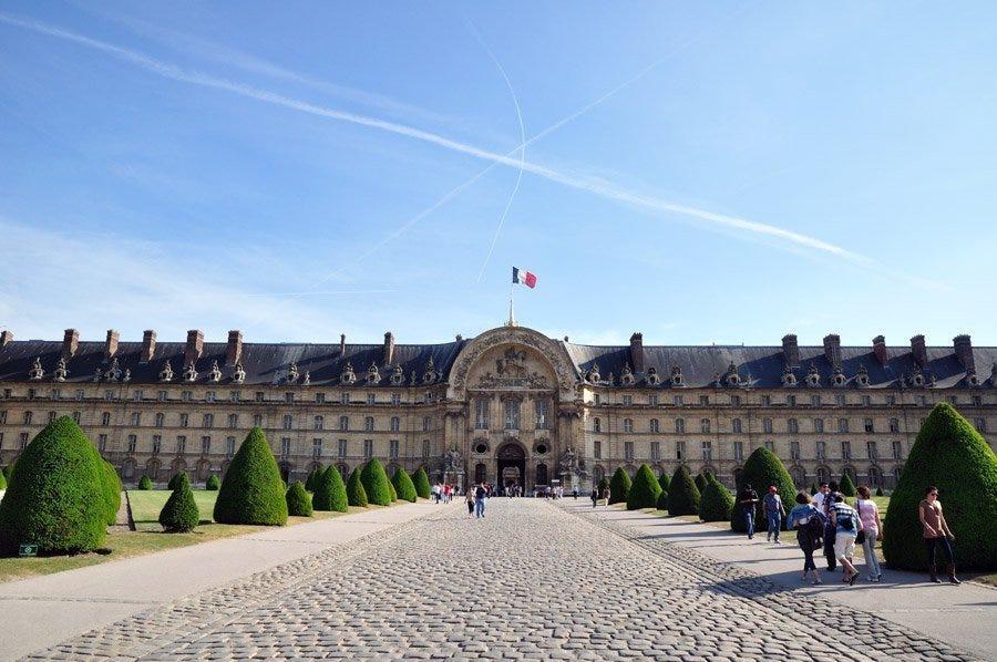 موزه-ارتش-و-انولید-–-Musee-de-lArmee-–-Les-Invalides-–-پاریس-–-Ile-de-France-4