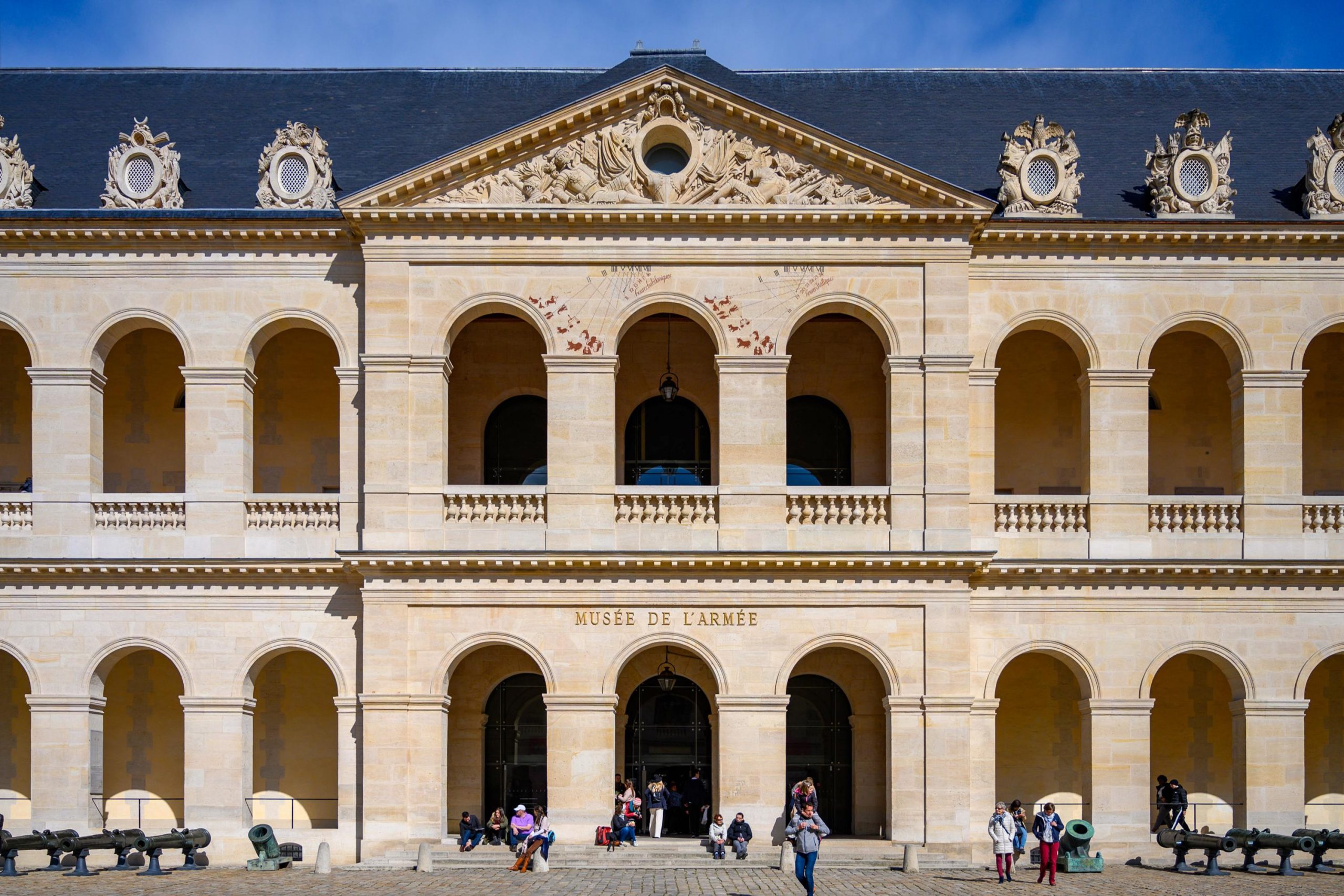 موزه-ارتش-و-انولید-–-Musee-de-lArmee-–-Les-Invalides-–-پاریس-–-Ile-de-France