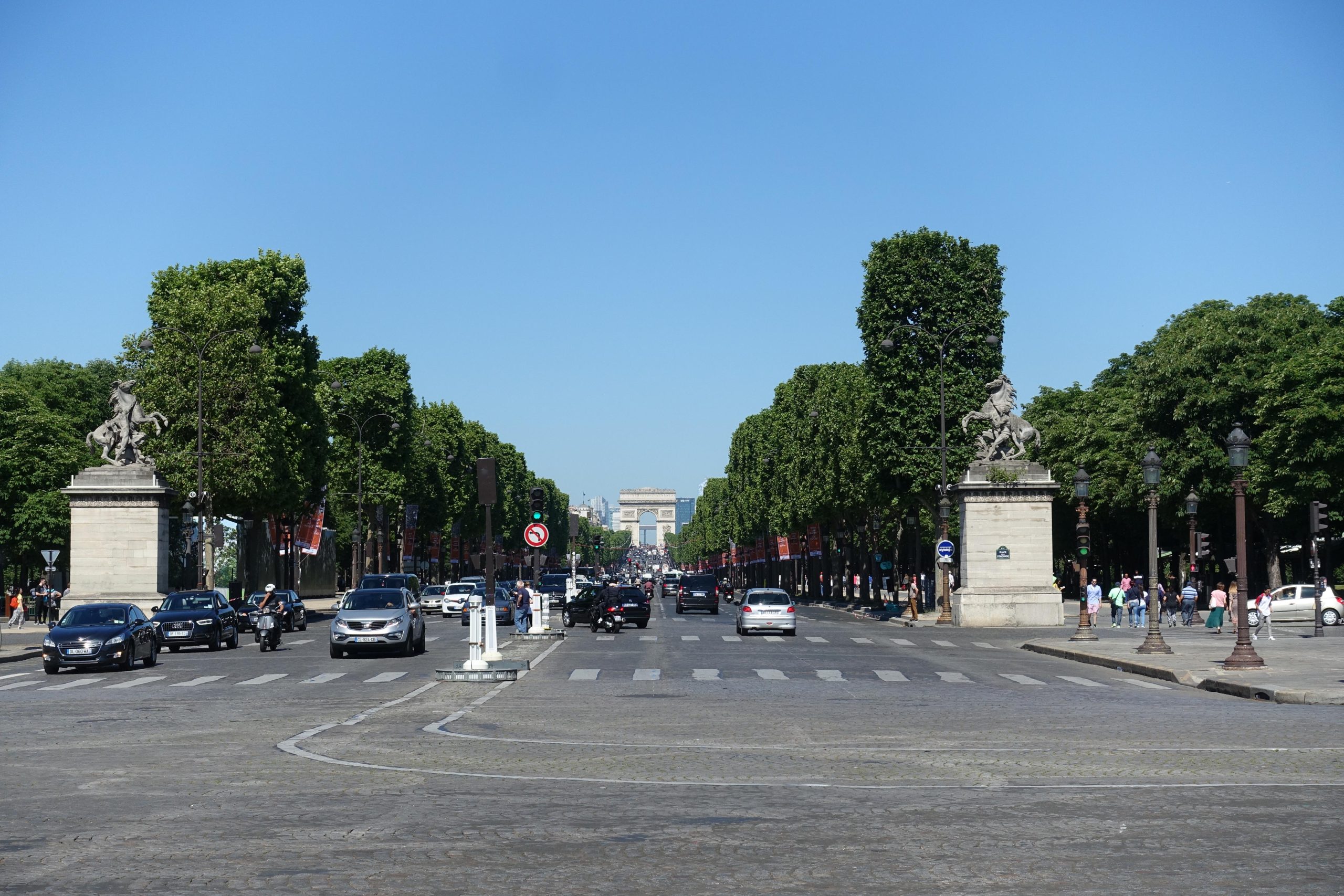 میدان-کنکورد-و-محدوده-گردشگاهی-–-Place-de-la-Concorde-–-Concorde-Square-–-پاریس-–-Ile-de-France-4