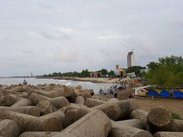پارک-ساحلی-–-بابلسر