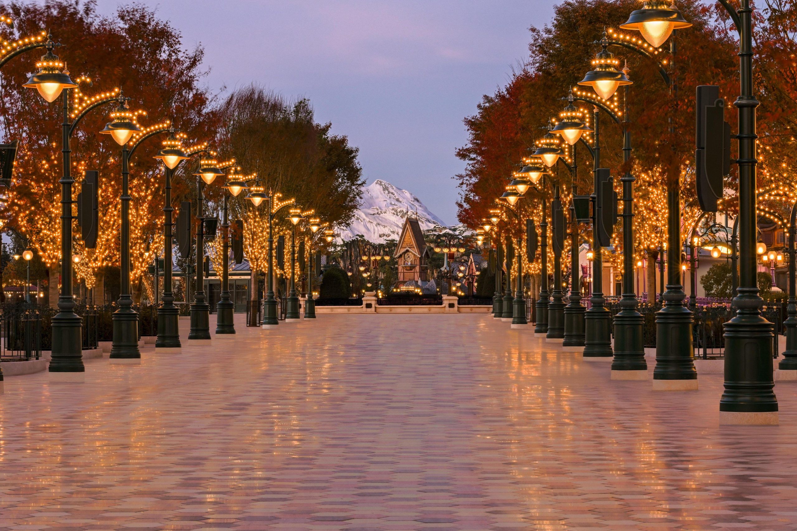 پارک-والت-دیزنی-استودیوز-–-Disney-Adventure-World-–-Disney-Adventure-World-–-شِسی،-Seine-et-Marne-–-Ile-de-France-3