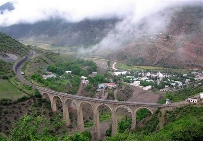 پل-تاریخی-ورسک-–-روستای-ورسک-–-سوادکوه