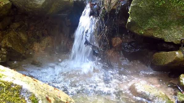 چشمه-دارابکلا-–-روستای-دارابکلا-–-شهرستان-میاندرود