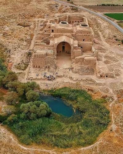 کاخ-اردشیر-بابکان-–-فیروزآباد