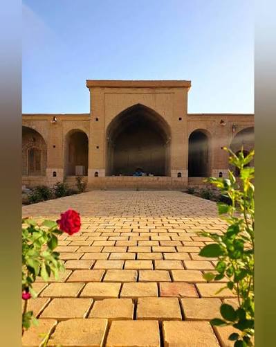 کاروانسرای-تاریخی-ده‌بید-–-صفاشهر-–-خرم‌بید