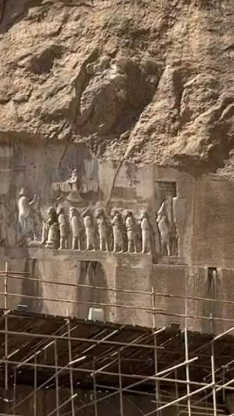 کتیبه-و-نقش-برجسته-تنگی-ور-کامیاران؛-یادگار-تاریخی-آشوریان-در-کوه-زینانه