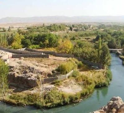 گردشگاه-قصر-یعقوب-–-روستای-قصر-یعقوب-–-خرم‌بید